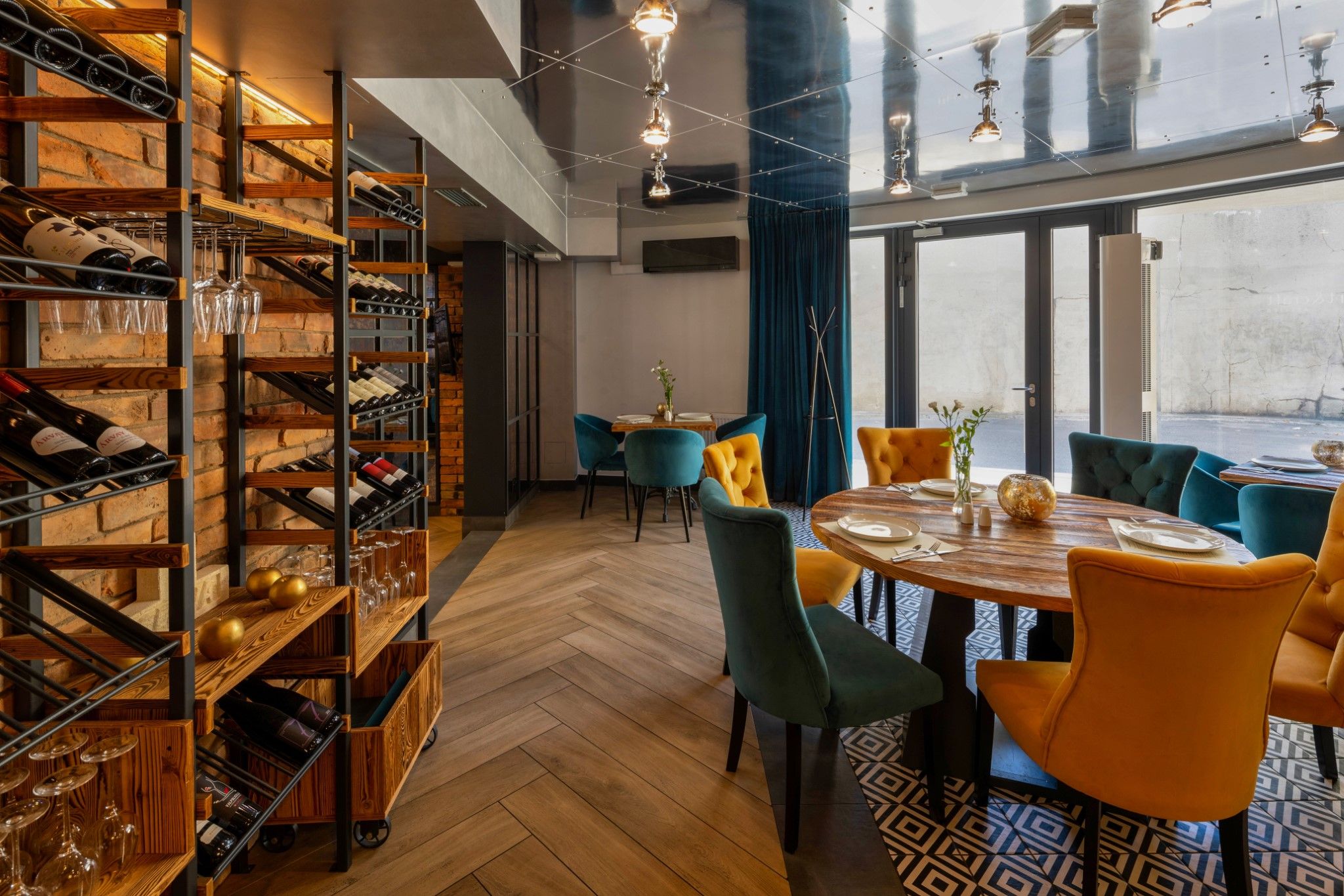 the bridge suites hotel WIŚNIOWSKI